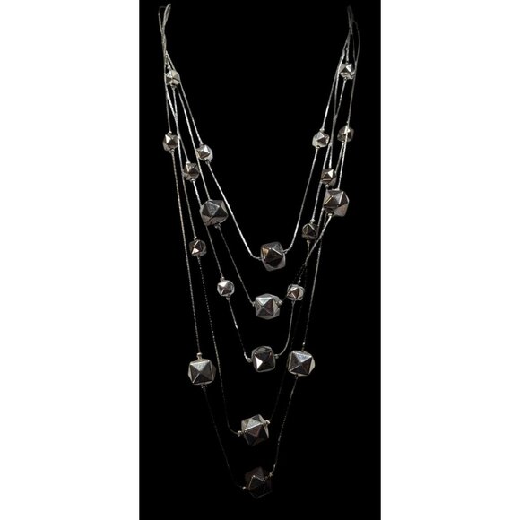 Ali-Khan New York Modern Layered Geometric Beaded Metallic Necklace - Picture 4 of 5